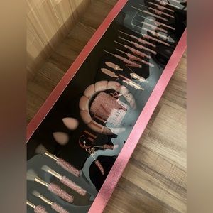 Glitz&Glam Viral Tik Tok Makeup Brushes 💕